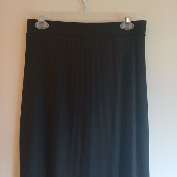 SheIn Black Maxi Skirt Large Pull On Mid Rise Ribbed Slit Casual Goth - Picture 8 of 10